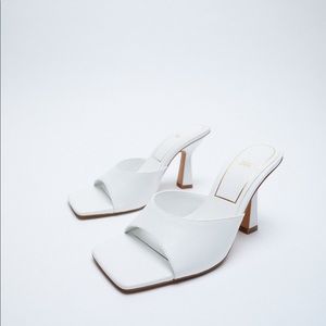 NWT Zara Minimalist Heeled Mules